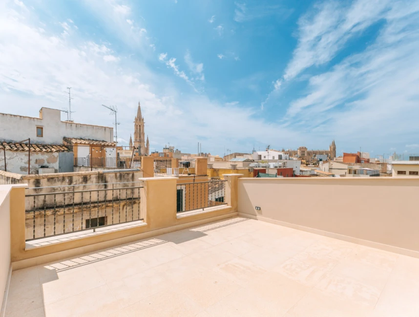 Residential units in refurbished Old Town building - Palma de Mallorca-12