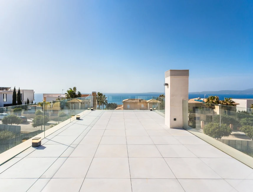 Exclusive villas with sea views in Puig de Ros-7