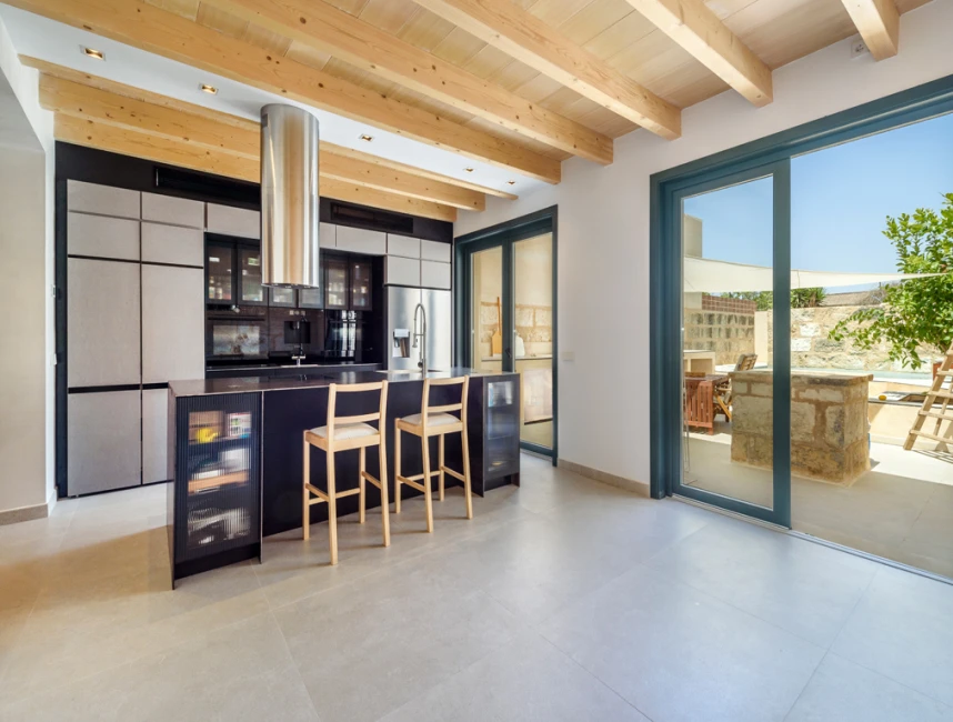 Casa moderna de nueva construcción con piscina en Muro, Mallorca-12