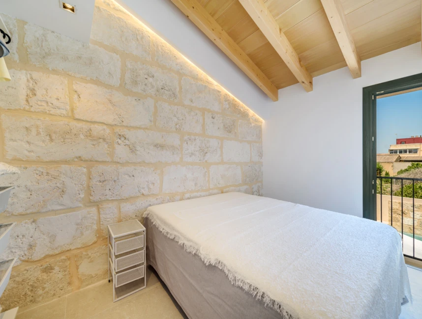 Casa moderna de nueva construcción con piscina en Muro, Mallorca-10
