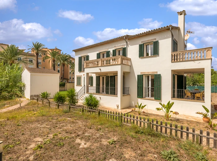 Magnificent property with holiday licence, Playa de Palma-1