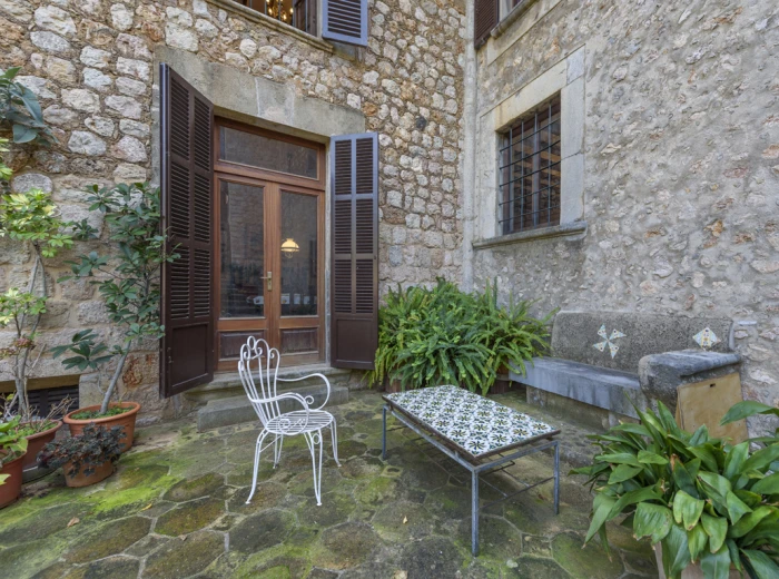Stunning Historic Property in the Heart of Fornalutx-25