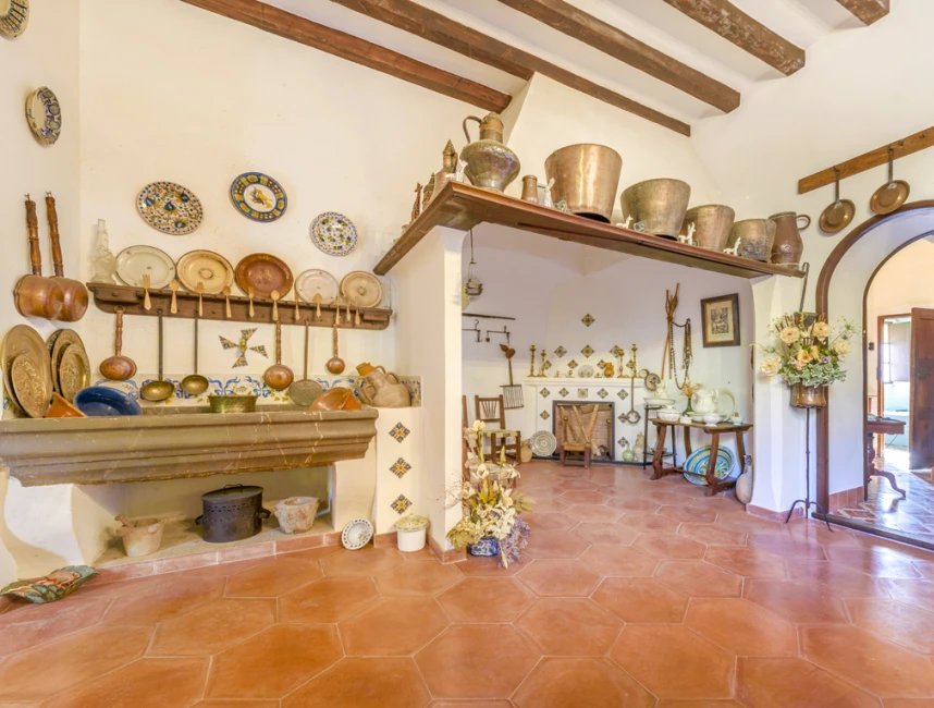 Stunning Historic Property in the Heart of Fornalutx-5