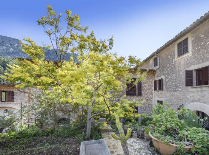 Stunning Historic Property in the Heart of Fornalutx-1