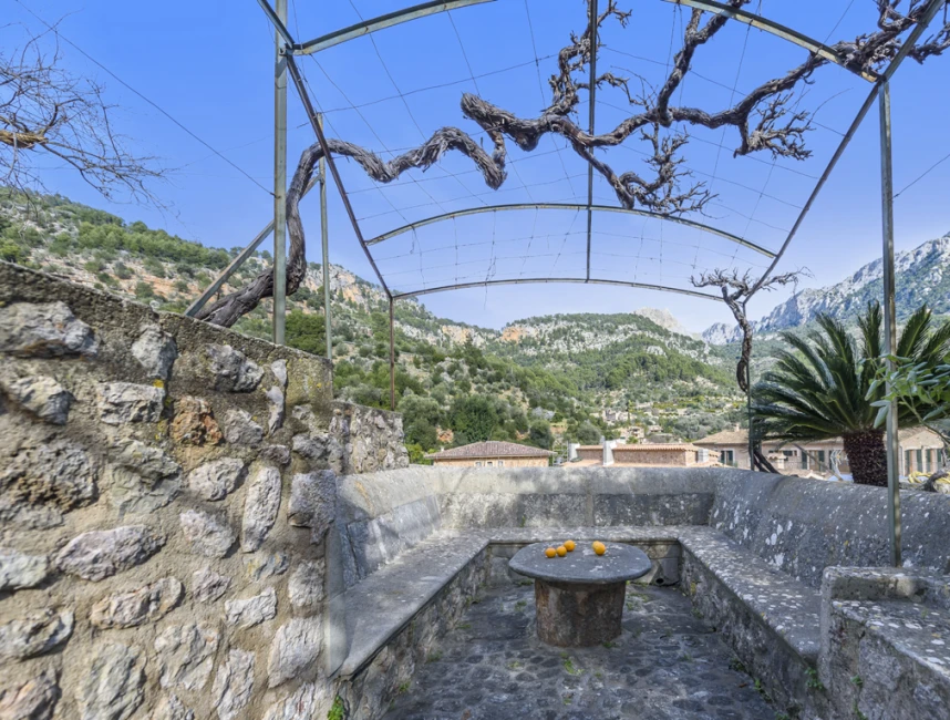 Stunning Historic Property in the Heart of Fornalutx-2