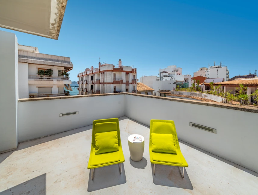 A very cool apartment near the beach and pedestrian promenade. Puerto Pollensa-2