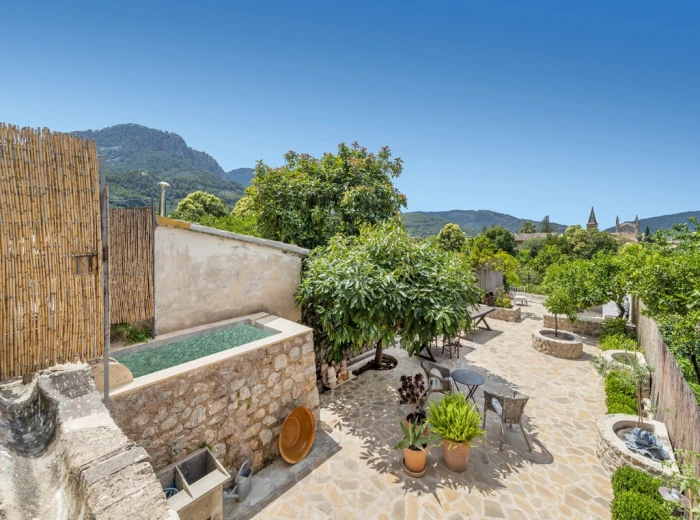 Beautiful Sóller Townhouse With Lovely Garden-21