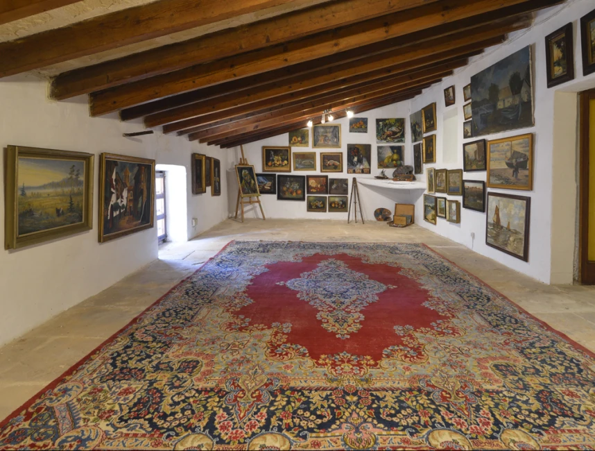 Extraordinary townhouse with history in Llucmajor-13