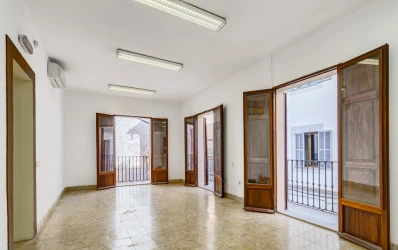 A rénover : Appartement dans un endroit emblématique avec ascenseur - Palma de Mallorca, Old Town