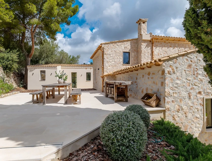 Exklusive,  Moderne Finca mit Gästehaus – S’Arracó, Mallorca-25