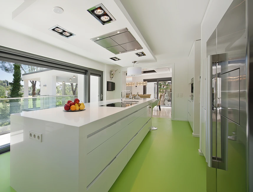 Modern luxury villa with direct golf views-13