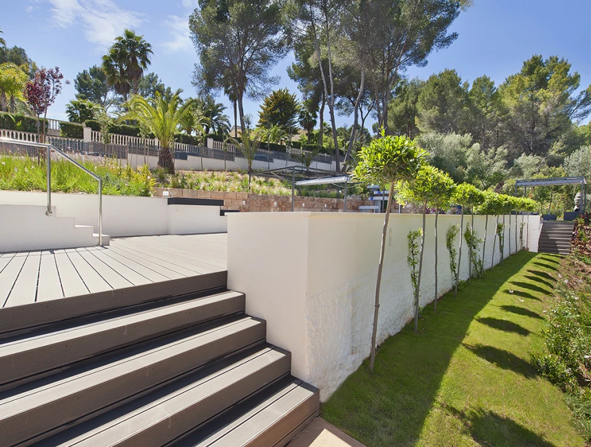 Modern luxury villa with direct golf views-29