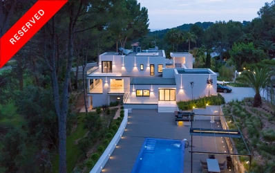 Luxe villa met direct uitzicht op de golfbaan in Son Vida, Palma de Mallorca