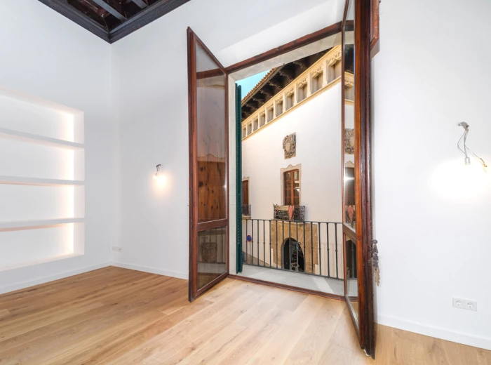 Appartamento triplex di nuova costruzione con parcheggio in un palazzo storico a Palma di Maiorca - Centro storico-3