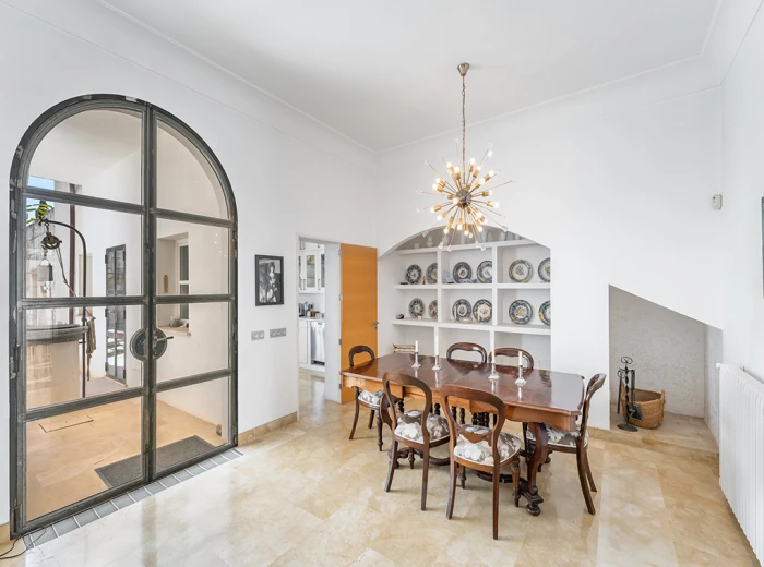 Historic townhouse in Ses Salines-8