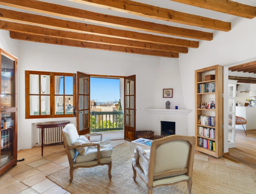 Enchanting duplex penthouse with Mediterranean flair, sea views & communal terrace-4