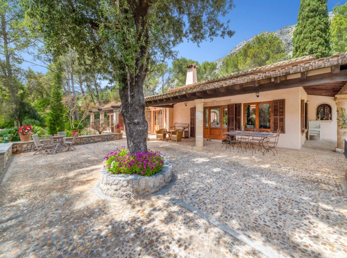 Enchanting, highly private home just outside Pollensa-2