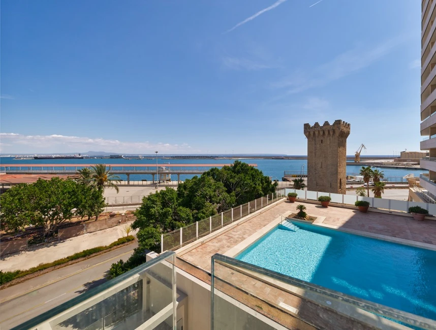 Neue Luxuswohnung mit Hafenblick in Palma-10