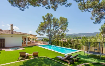 Prachtig familiehuis met uitzicht op de golfbaan in Arabella Park, Palma de Mallorca