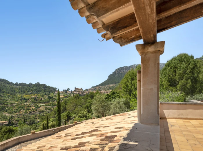 Villa with magnificent views of Valldemossa-15