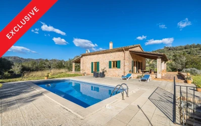 Cosy natural stone finca with rental licence near San Lorenzo