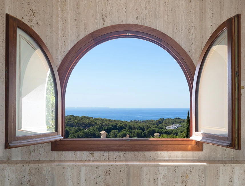 Spacieuse villa méditerranéenne avec vue sur la mer-16