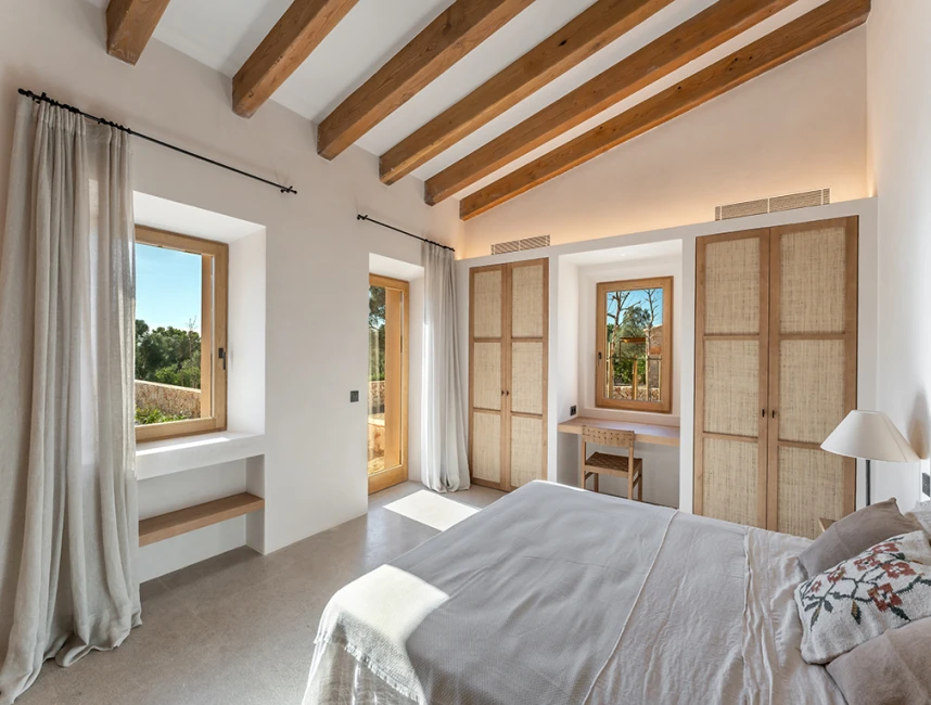 Restored heritage finca with sea views in Cala Varques-13