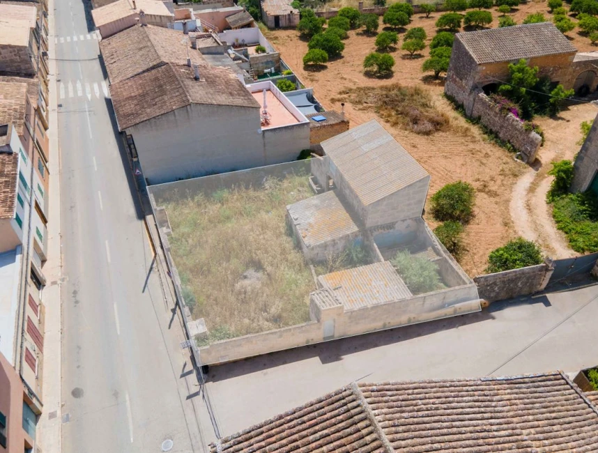 Urban plot with project in Ses Salines-2