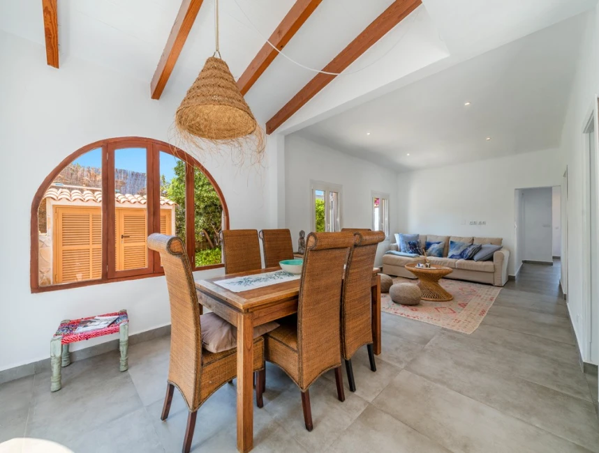 Chalet within walking distance of Cala Llombards-2
