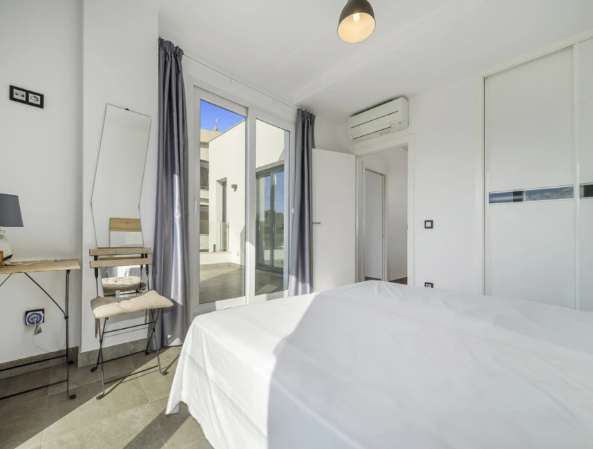 Helt ny villa nära stranden att köpa i Can Picafort, Mallorca-12