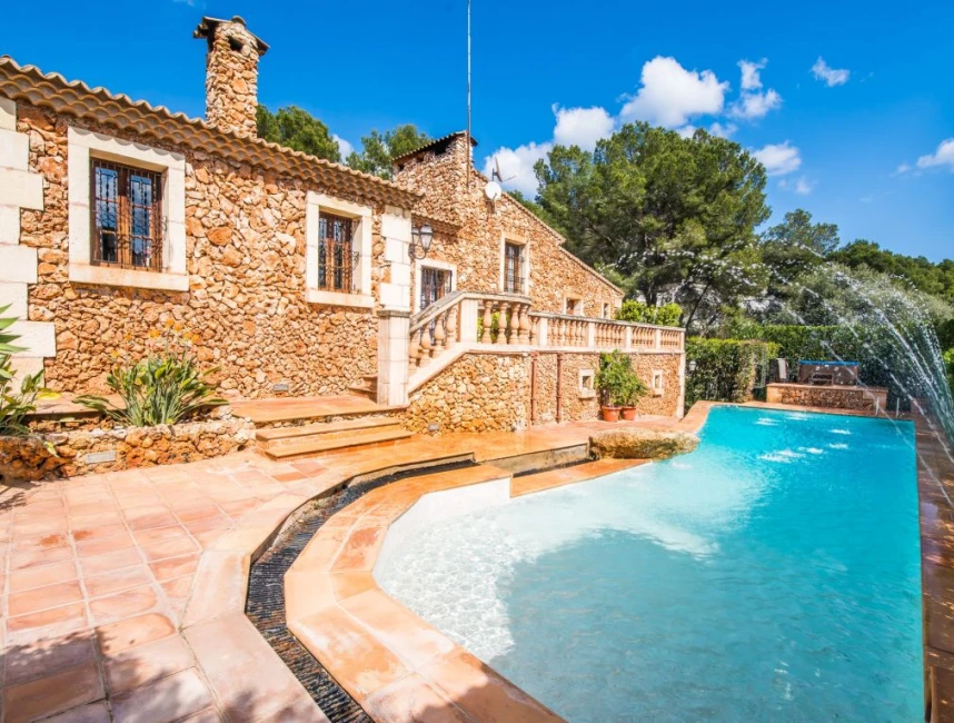 Mallorcan style villa near the beach in Costa de los Pinos-1