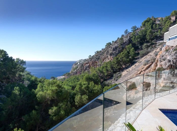 Luxury Villa with sea views-6