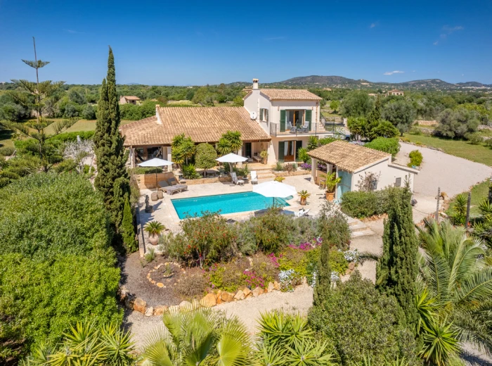 New development: Charming finca with magnificent views-1