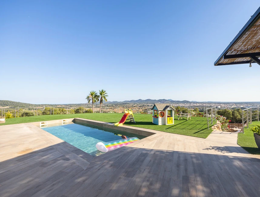 New built villa with stunnig panoramic views in Manacor-9