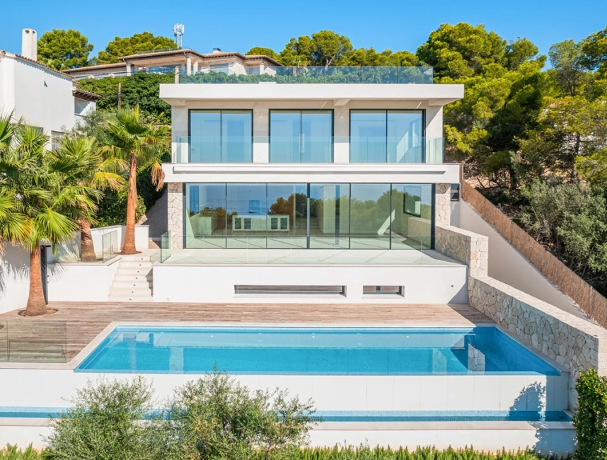 Villa mit Panoramablick aufs Meer-1