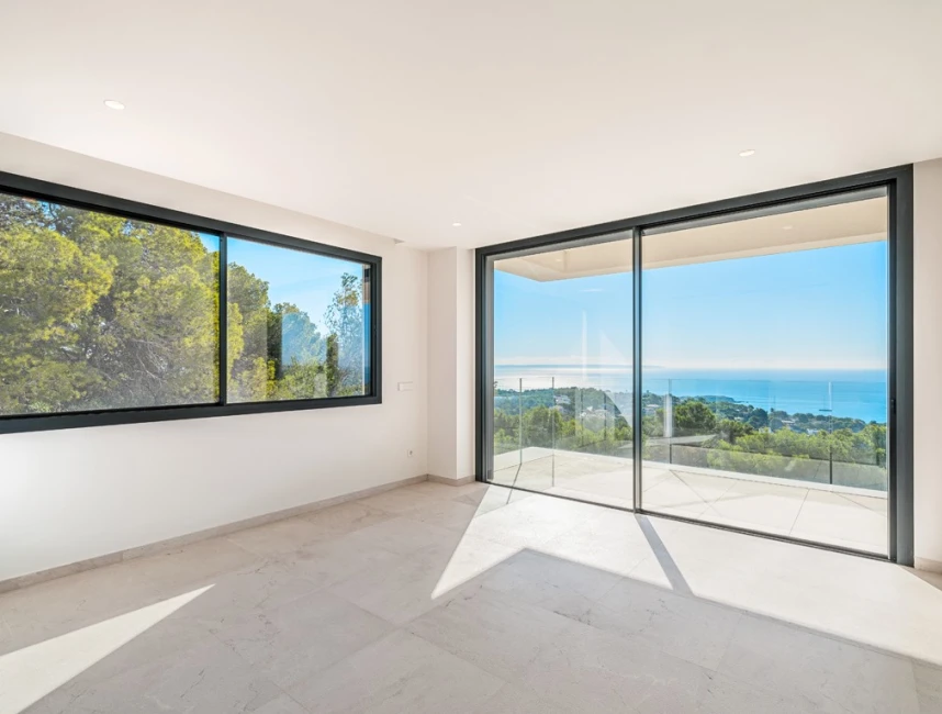 Villa mit Panoramablick aufs Meer-6