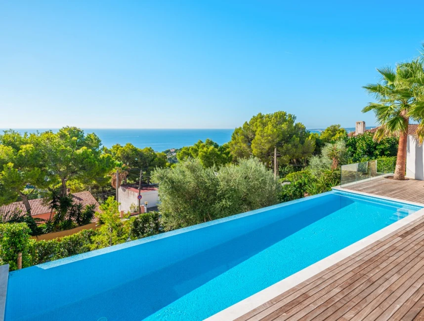 Villa mit Panoramablick aufs Meer-10