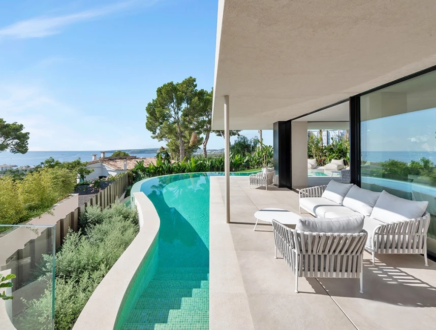 Neue Villa mit Panoramablick aufs Meer-1