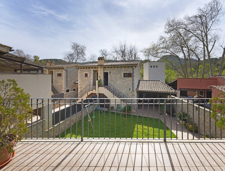 Affascinante casa indipendente con ampio giardino e piscina a Puigpunyent-13