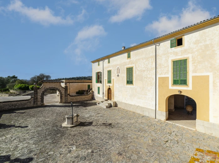 Imponente mansión del siglo XVI en las afueras de Montuiri-2