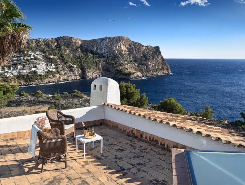 Villa méditerranéenne avec vue sur la mer, très bien située-14
