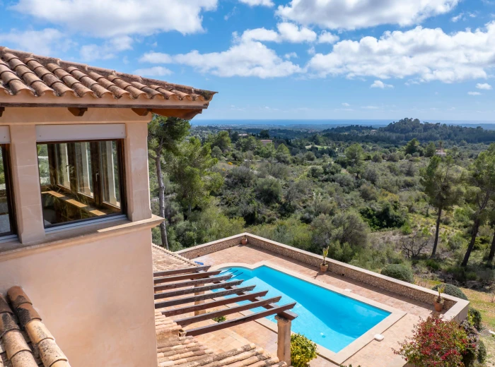 Finca on top of the hill with fantastic ocean and panoramic views-11