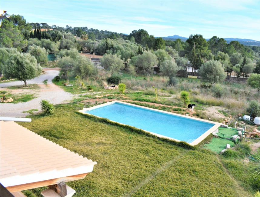 Unique property in Puntiró with views-13
