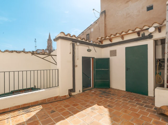 Charaktervolles Stadthaus mit Terrasse, Aufzug und Garage in Palmas Altstadt - Palma de Mallorca-3