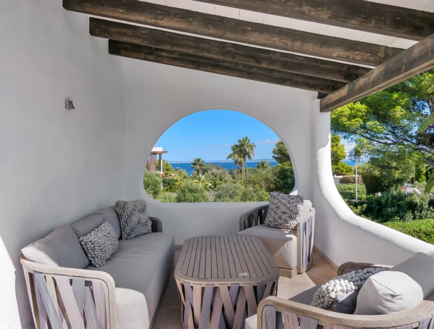 Charming villa with garden, sea views & rental licence-22