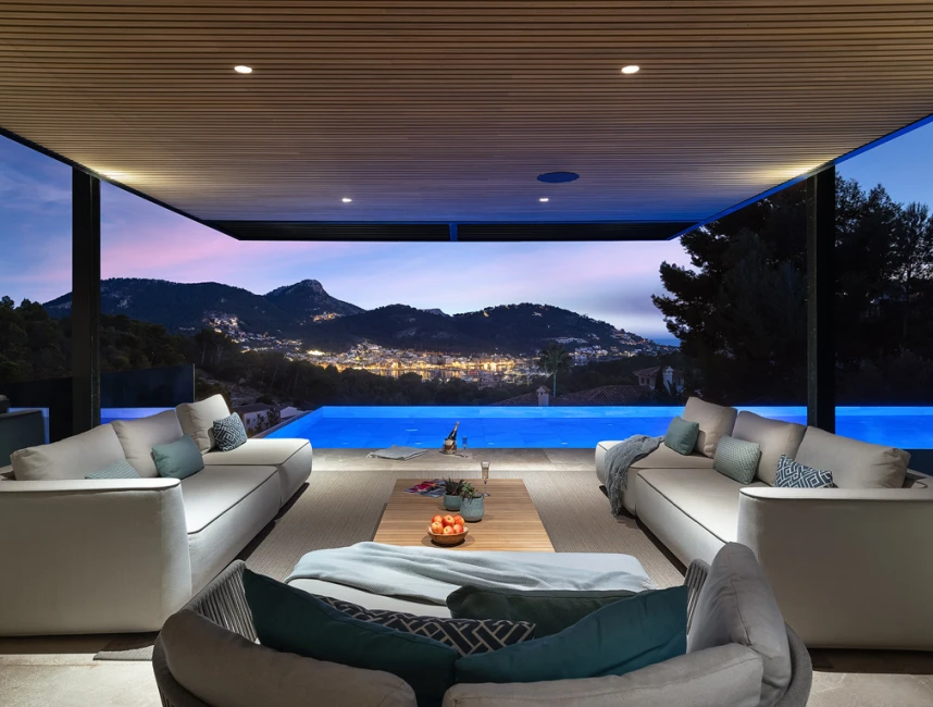 Villa design moderne et exclusive avec vue sur le port-12
