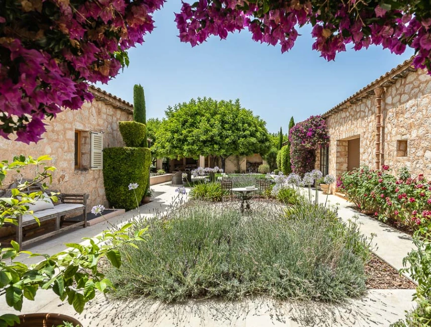 Mediterranean Luxury Country Estate in Santa Maria-22