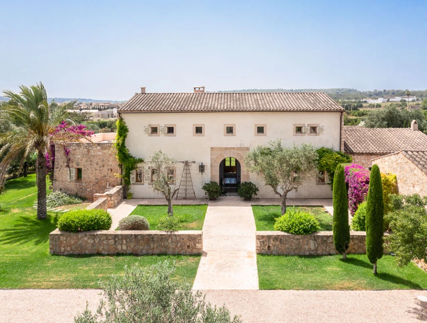 Mediterranean Luxury Country Estate in Santa Maria-1