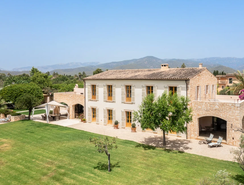 Mediterranean Luxury Country Estate in Santa Maria-4