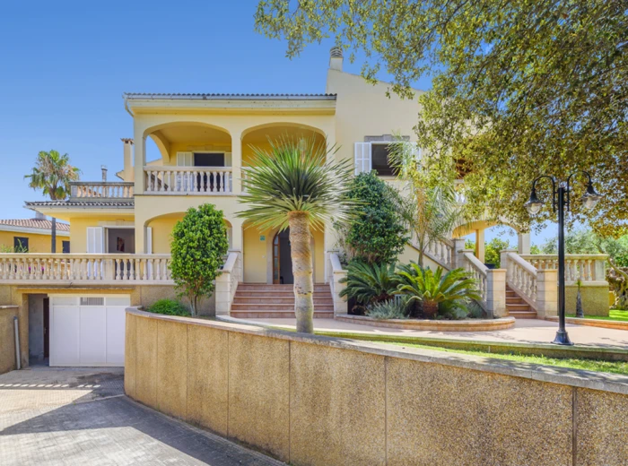 In vendita: Super villa con licenza ETV vicino alla spiaggia - Playa de Muro-17